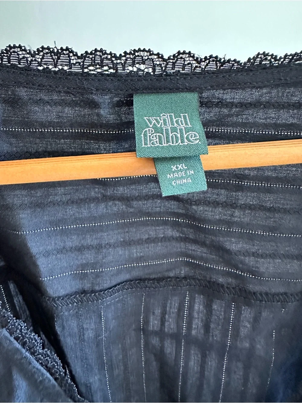 wild fable NWOT Black V-Neck Button Front Cap Sleeve Blouse